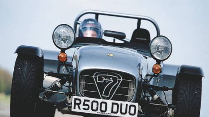 Seven Superlight R500