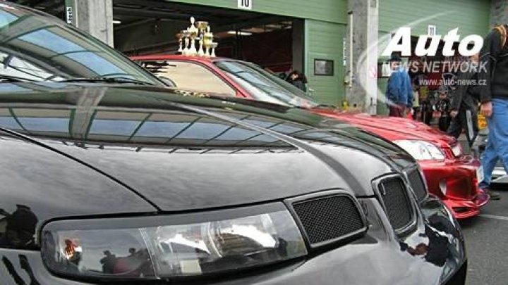 RENOCAR TUNING PODZIM 2004