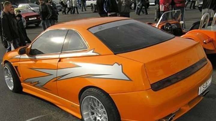 RENOCAR TUNING PODZIM 2004