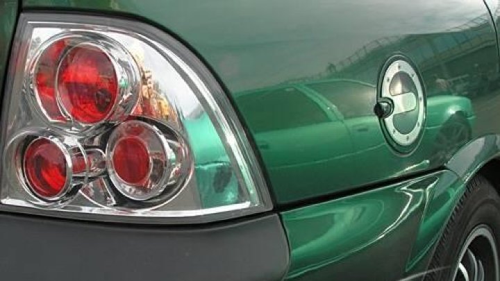 RENOCAR TUNING PODZIM 2004