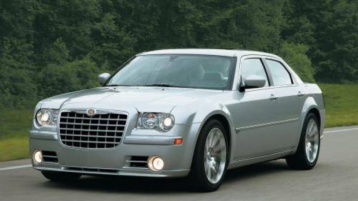 300C