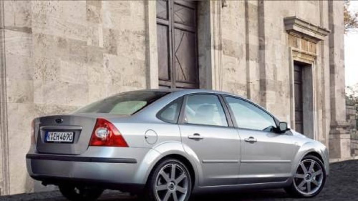 Focus Sedan