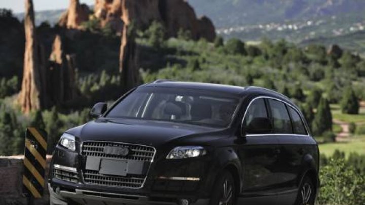 Q7