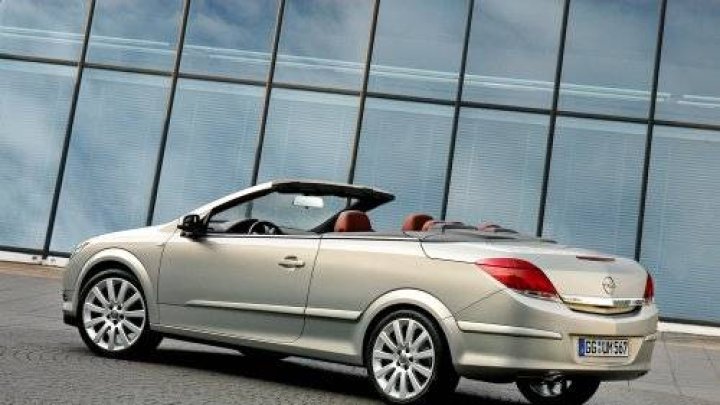 Astra TwinTop
