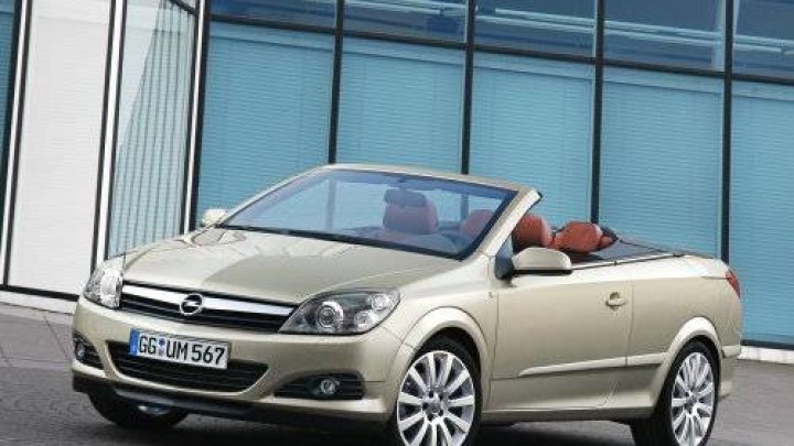 Astra TwinTop