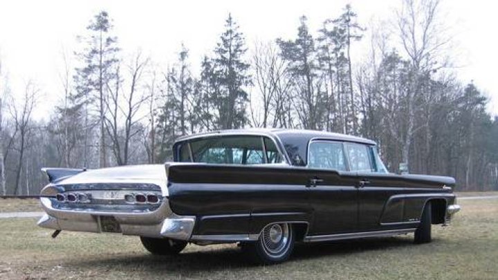 Continental Mark IV