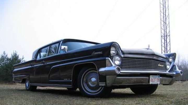 Continental Mark IV