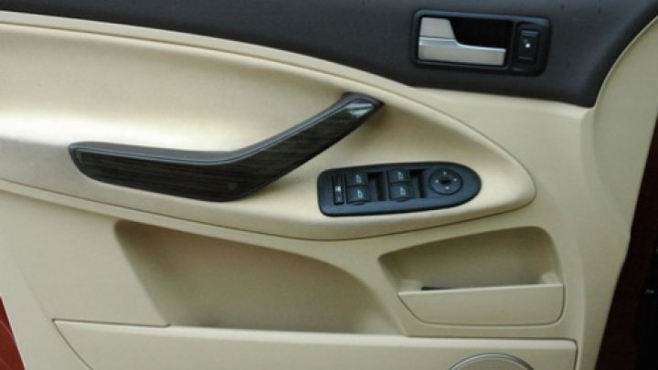 C-MAX