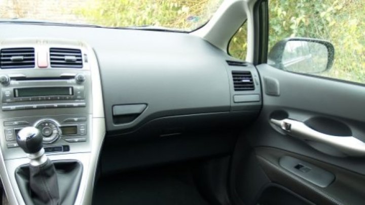 Auris