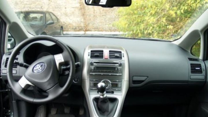 Auris