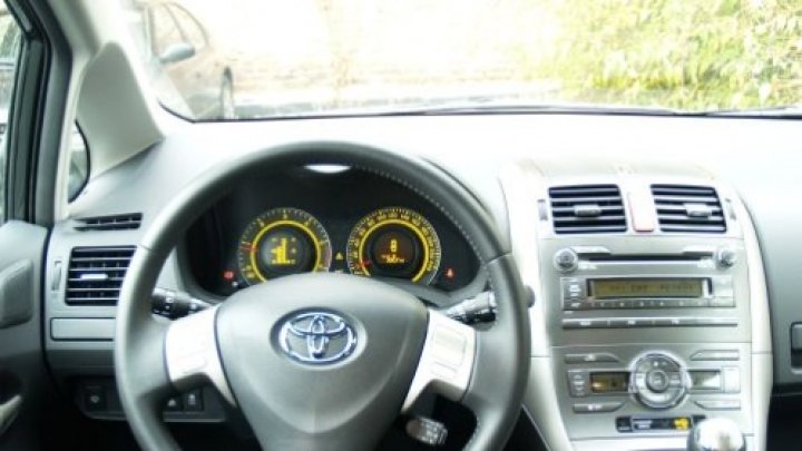 Auris