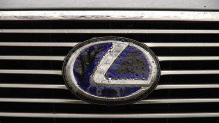 LS 600h