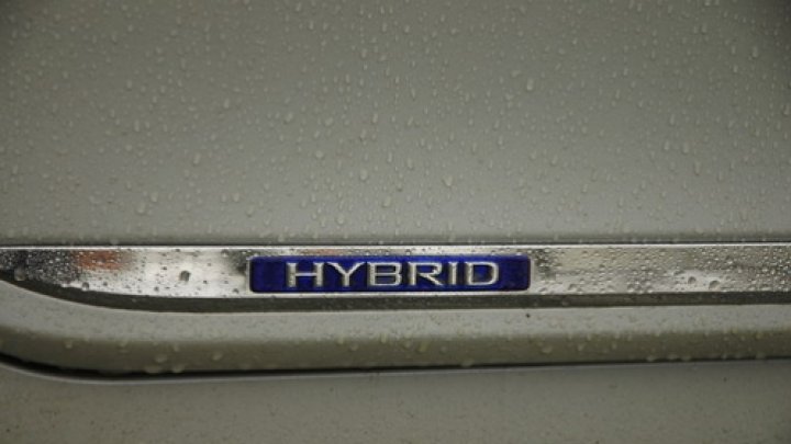 LS 600h