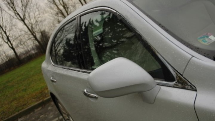 LS 600h