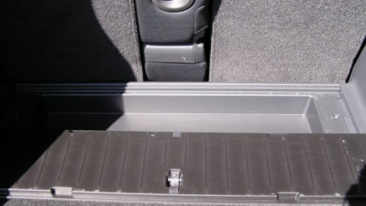 RAV4 2.0 D-4D