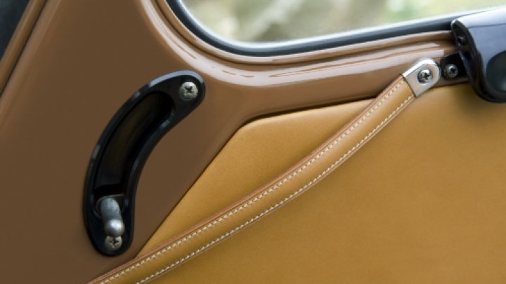 2CV6 Hermes