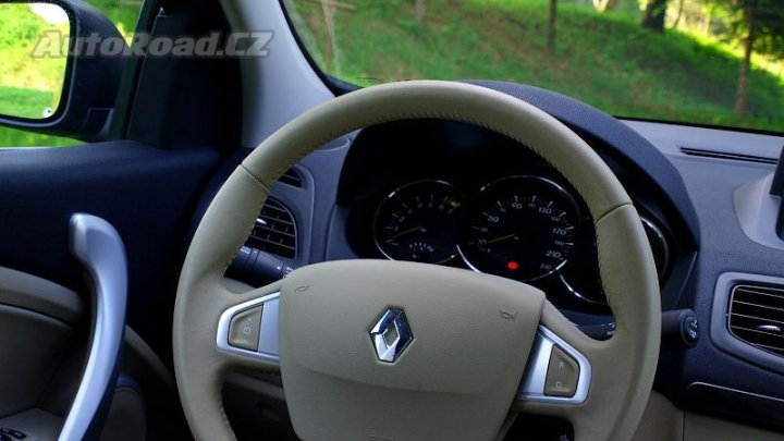renault fluence