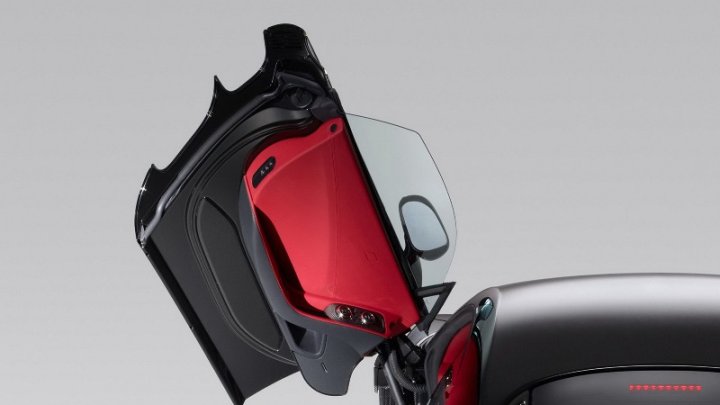 MP4-12C