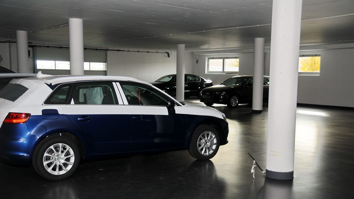 TOP CENTRUM car