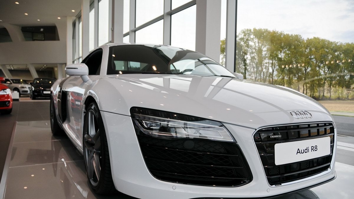 TOP CENTRUM car