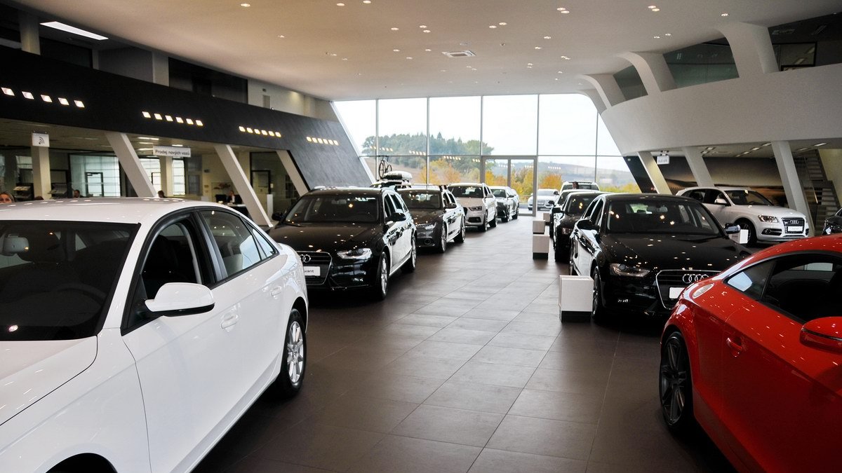 TOP CENTRUM car