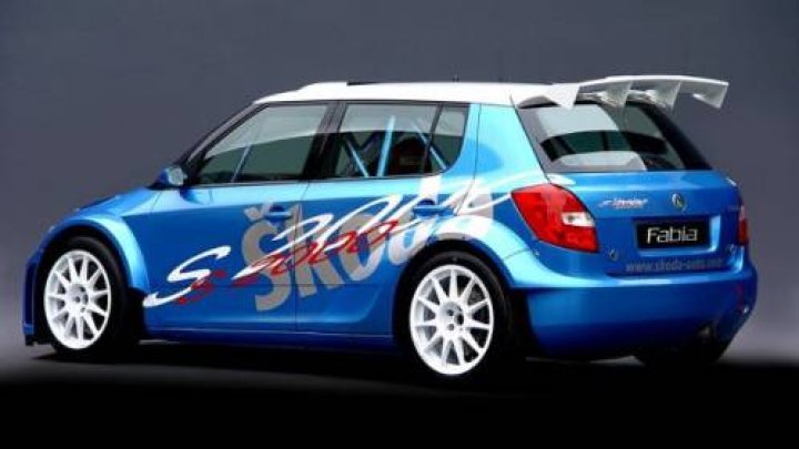 Škoda Fabia S2000