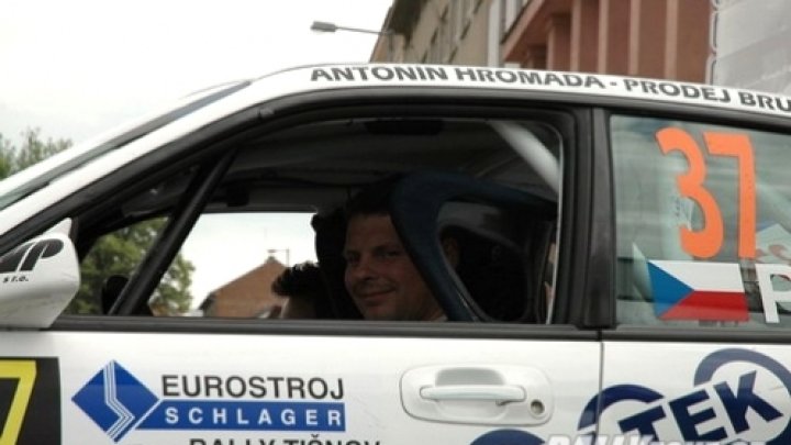 Pešek, Roman - Lasevič, Richard