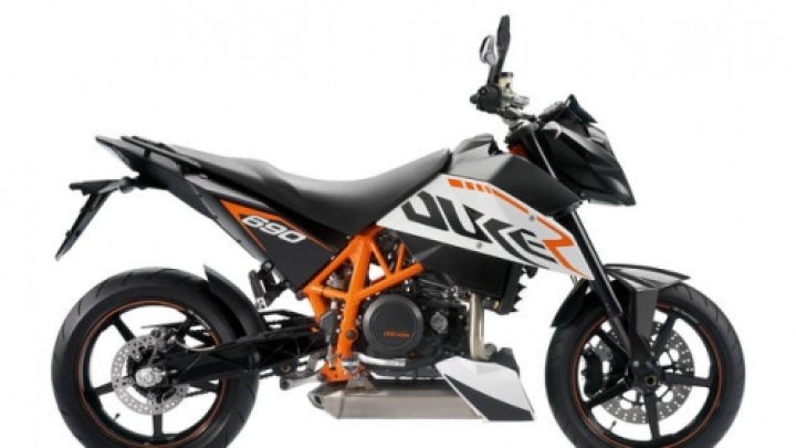 KTM 690 Duke R