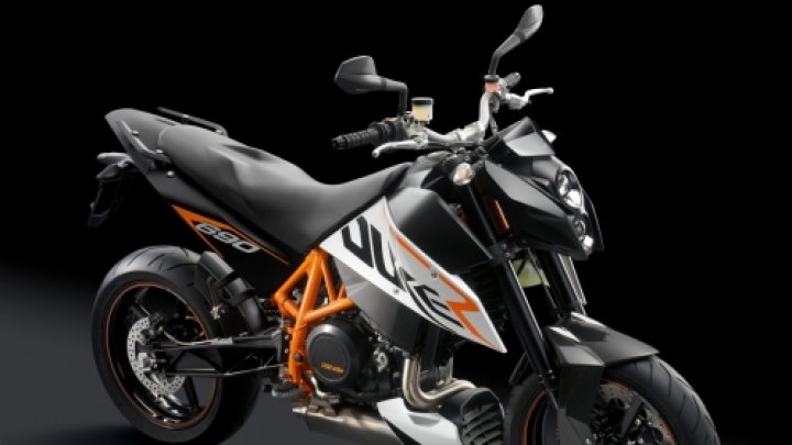 KTM 690 Duke R