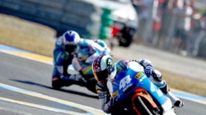 Espargaro těsně vyhrál do 125 ccm