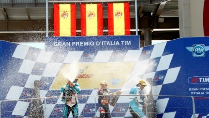 Itálii v kategorii Moto 2 vyhrál Ital Iannone