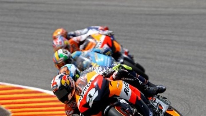 Rossi až trinásty, dominátorom Hayden