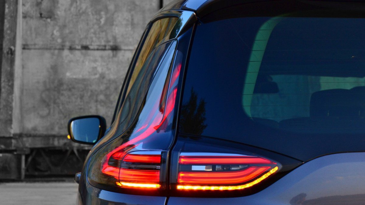Renault Espace 1,6 TCe 147 kW (2015)
