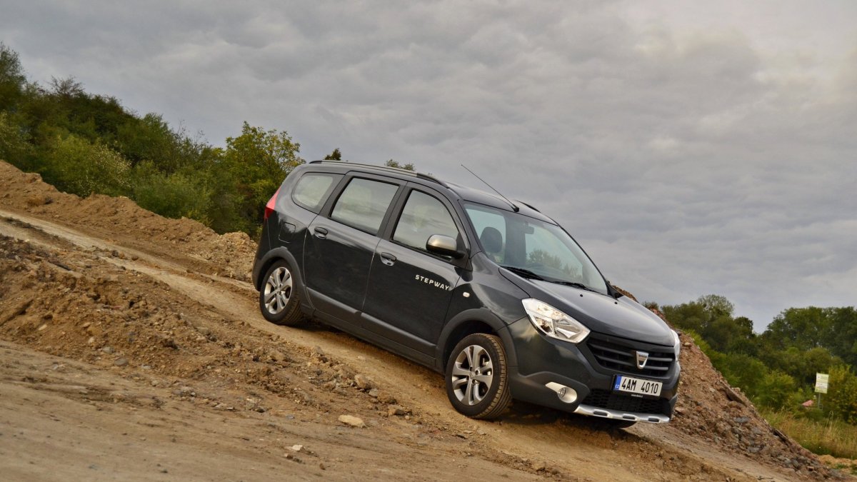 Dacia Lodgy Stepway 1,5 dCi