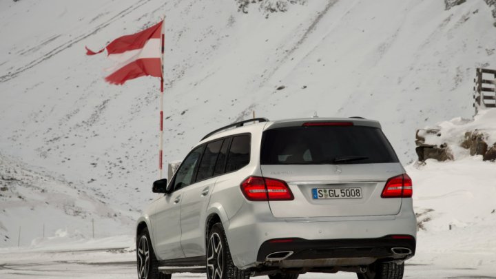 Mercedes-Benz GLS 500