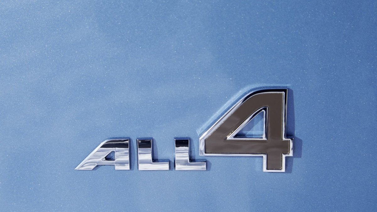 Mini Clubman přichází ve verzi ALL4 s pohonem všech kol.