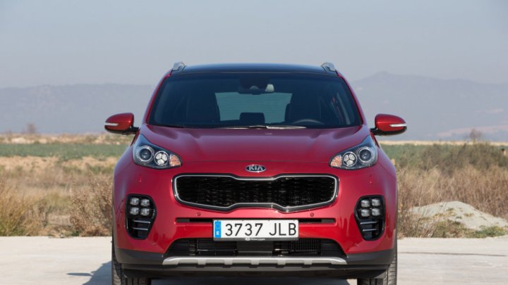 Čtvrtá Kia Sportage vstupuje na český trh s cenami od 460 tisíc.