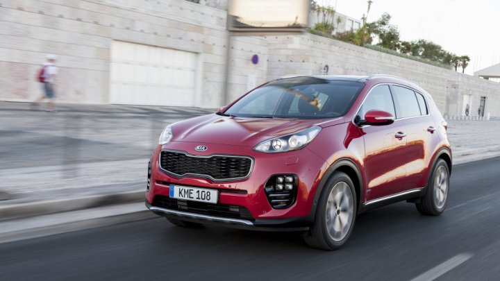 Čtvrtá Kia Sportage vstupuje na český trh s cenami od 460 tisíc.