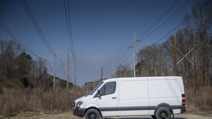 Mercedes-Benz Sprinter Worker je základním, a tedy i nejjednodušším Sprinterem v USA.