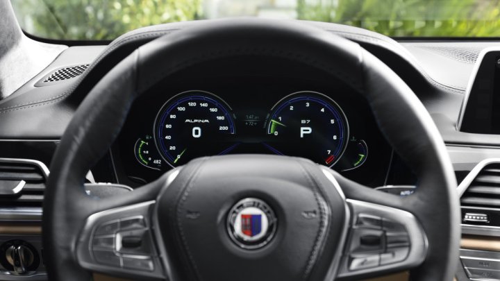 Alpina B7 Bi-Turbo přichází s výkonem 608 koní a řízením všech kol.
