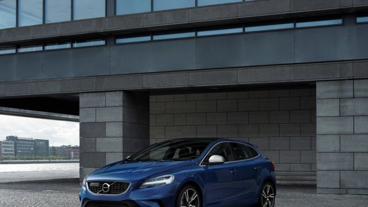 Volvo V40 R-Design