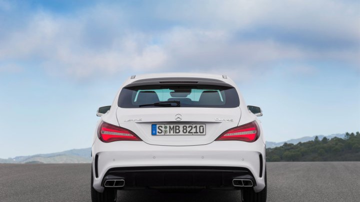 Mercedes-AMG CLA 45 Shooting Brake