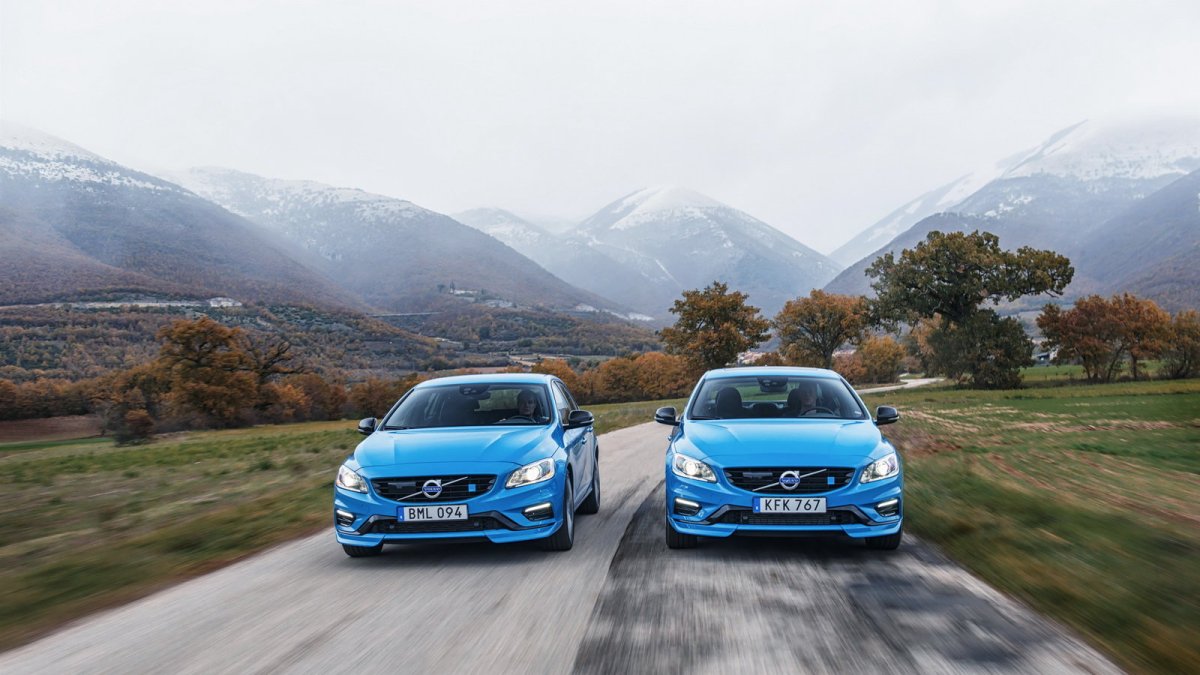 Volvo S60 &amp; V60 Polestar mají po modernizaci přeplňovaný dvoulitrový čtyřválec.