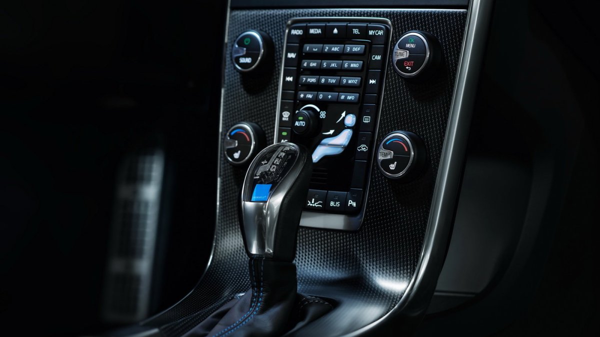 Volvo S60 &amp; V60 Polestar mají po modernizaci přeplňovaný dvoulitrový čtyřválec.