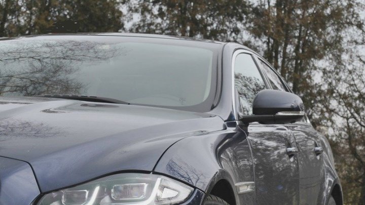 Jaguar XJ 3.0 Diesel SWB Portfolio (2016)