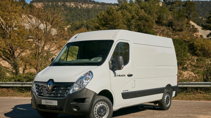 Renault Master X-Track