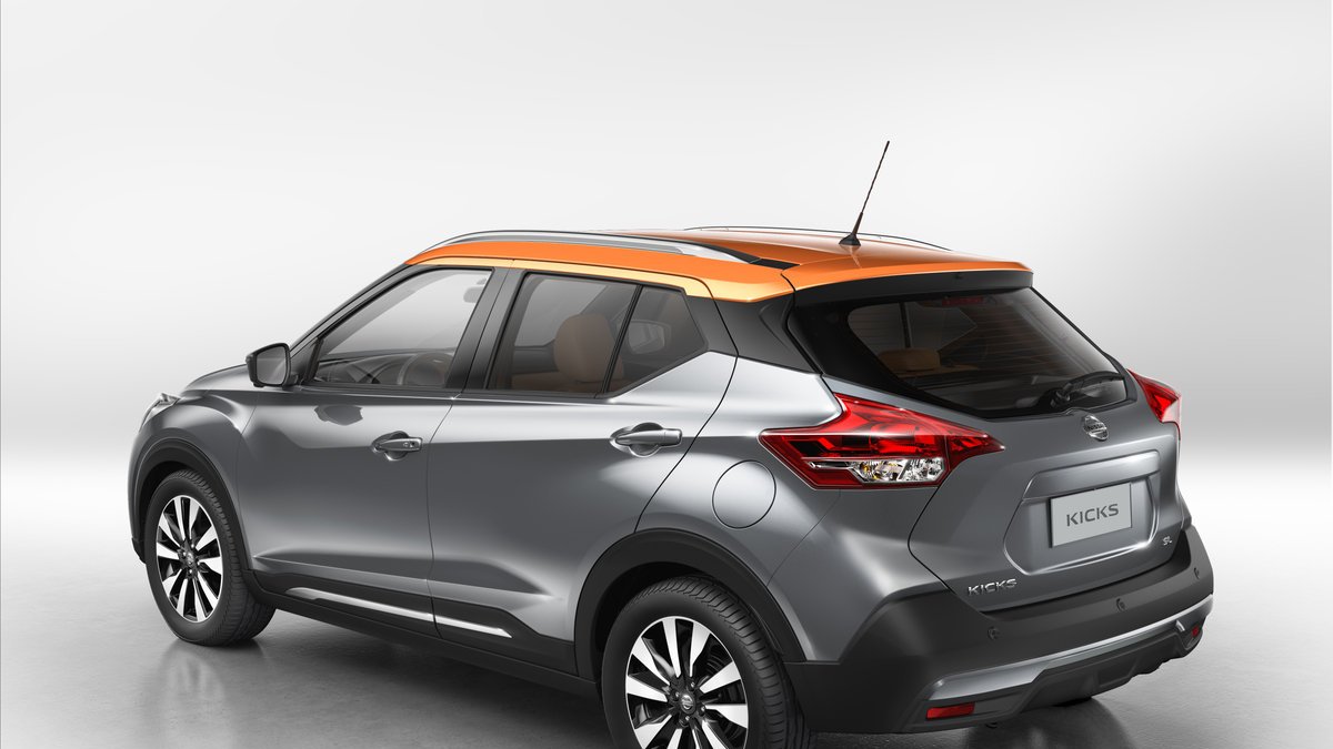 Kicks je nejnovějším crossoverem Nissanu, rozměry se řadí mezi Juke a Qashqai.
