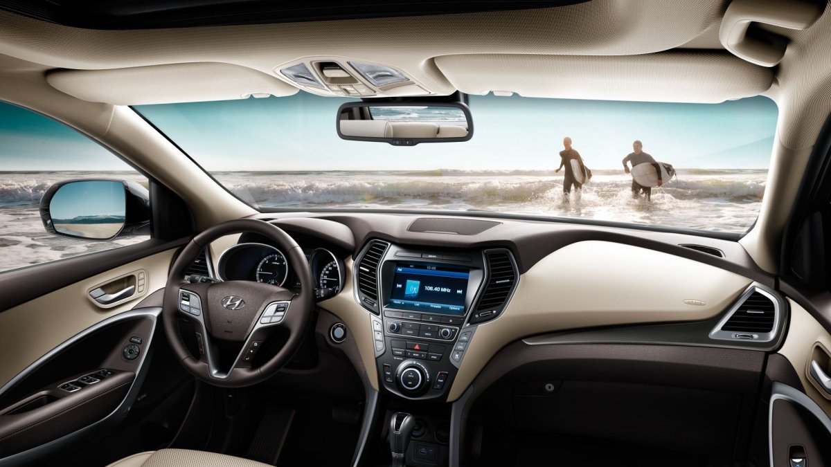 Hyundai Grand Santa Fe