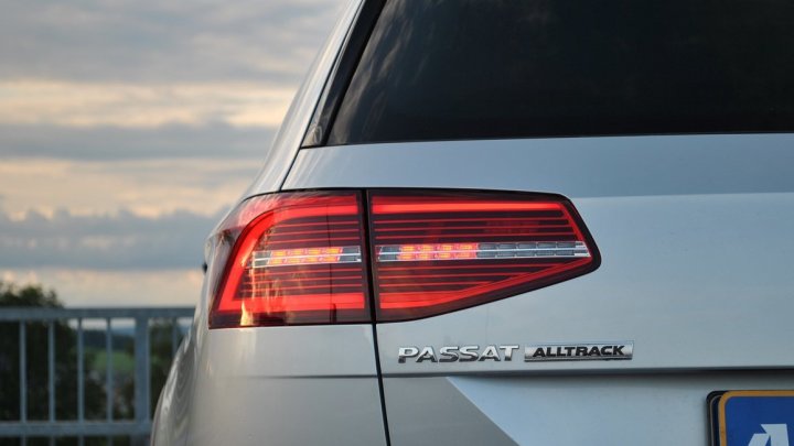 Volkswagen Passat Alltrack 2.0 TDI (2016)