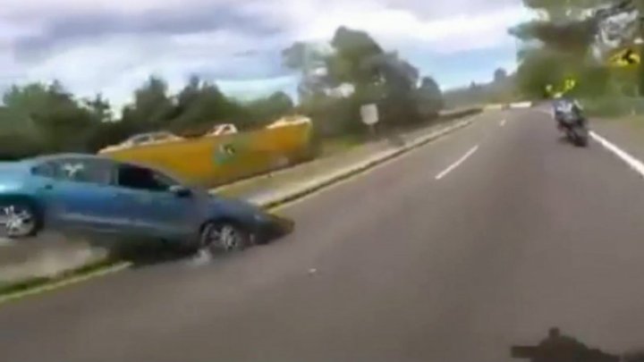 Zatažení ruční brzdy ve vysoké rychlosti